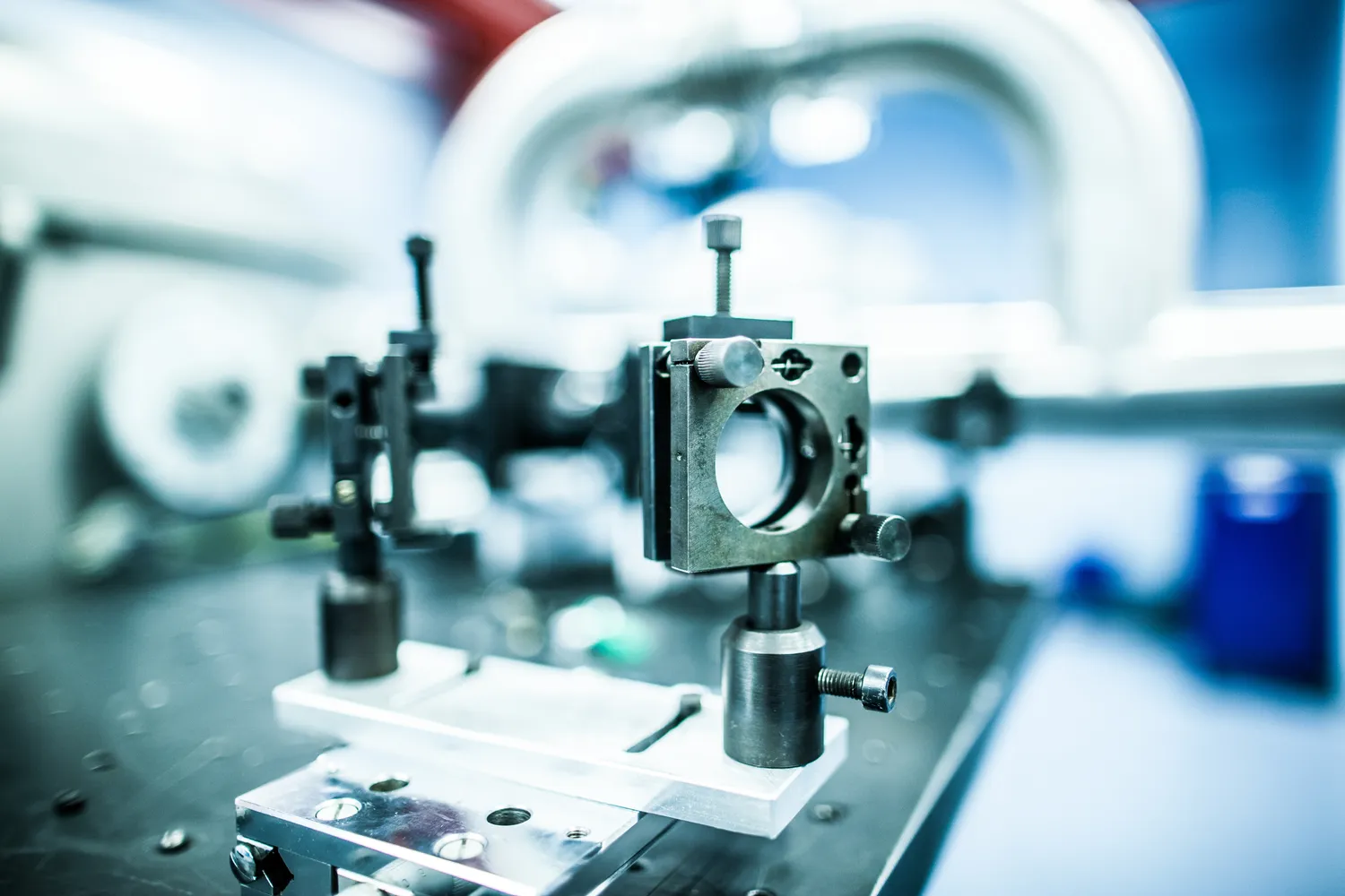 Automatyzacja i robotyzacja procesów produkcyjnych